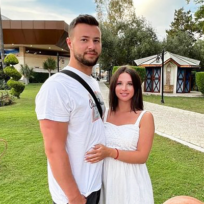 russian girl with american man